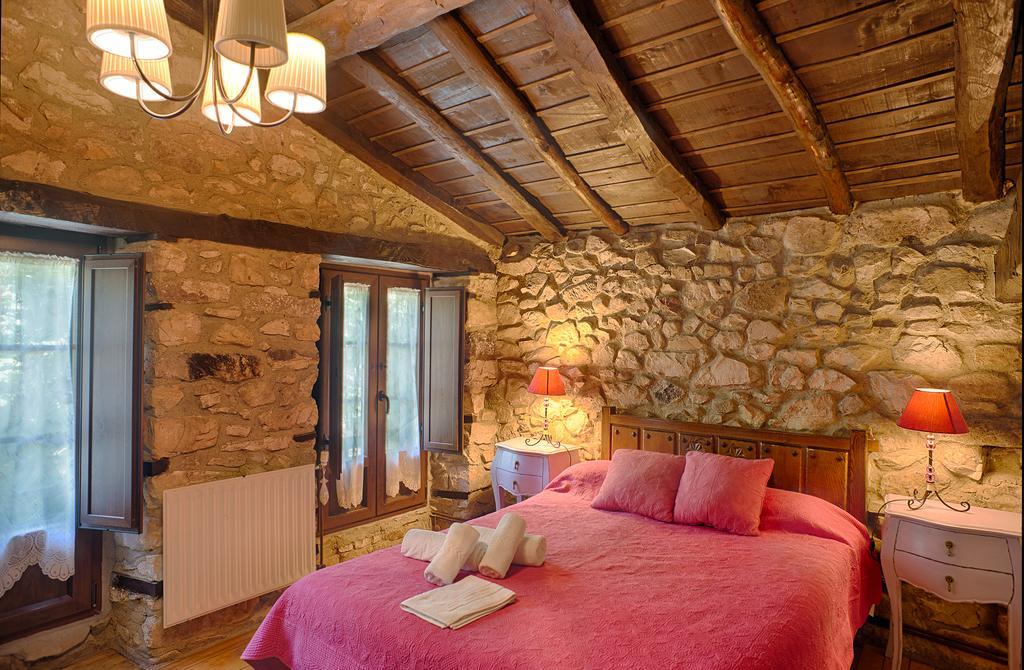 Alles Casas Rurales La Tahona De Besnesゲストハウス エクステリア 写真