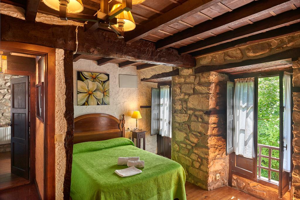 Alles Casas Rurales La Tahona De Besnesゲストハウス エクステリア 写真