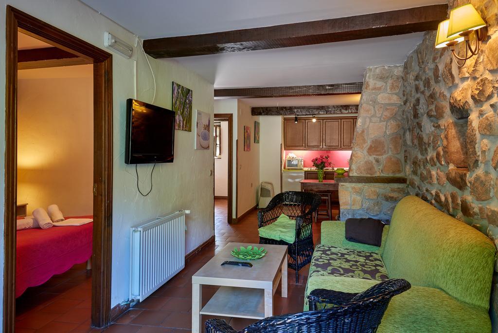 Alles Casas Rurales La Tahona De Besnesゲストハウス エクステリア 写真