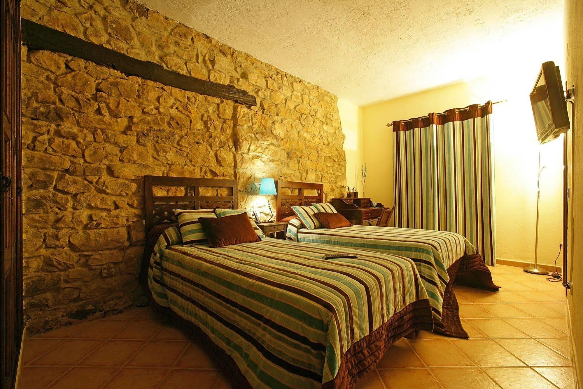 Alles Casas Rurales La Tahona De Besnesゲストハウス エクステリア 写真